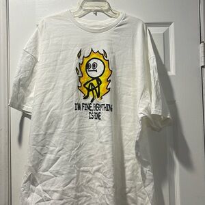 ‘Everything is fine’ T-shirt